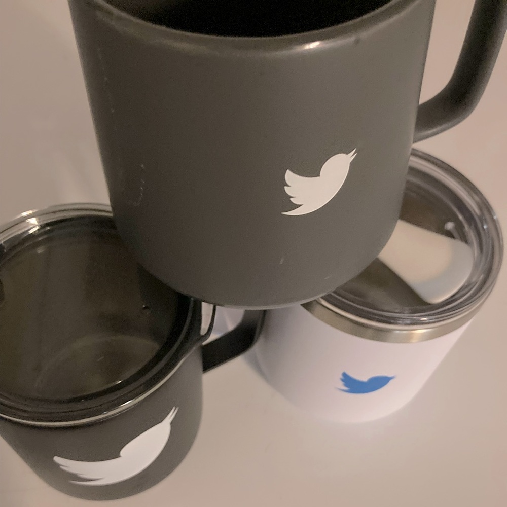 [SOLD] Twitter Mugs